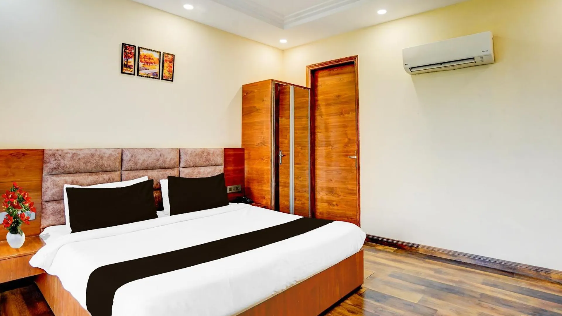 فندق Super Townhouse Sector 47 Near Medanta غورغاون 4*,